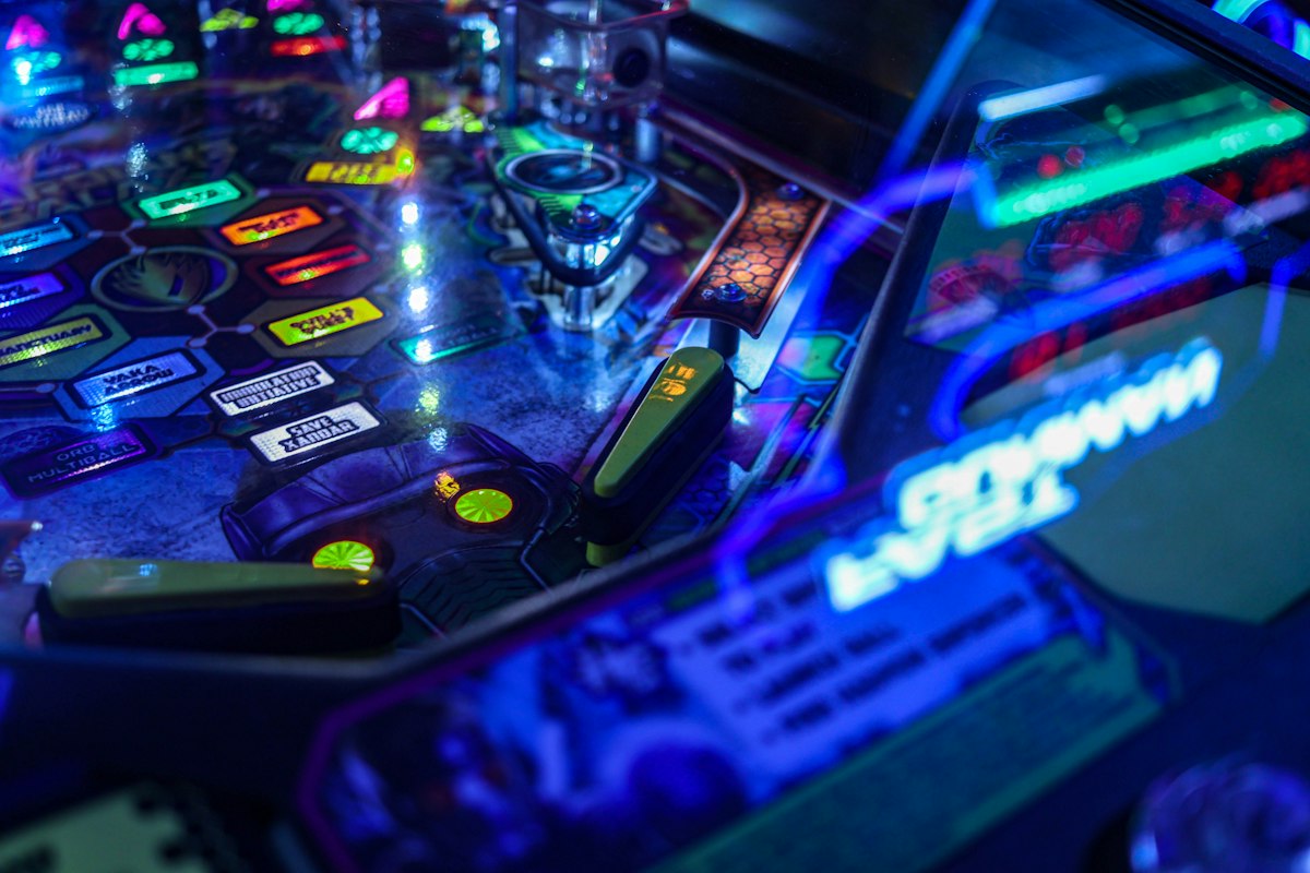 Visual arcade dan games interaktif Batman138